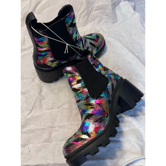 Betsey Johnson Rowann multi-sequin lug sole booties - Picture 1 of 9